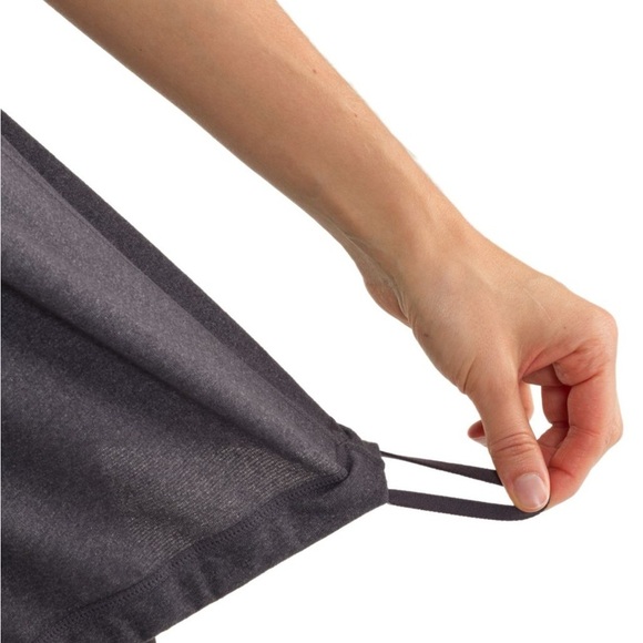 LULULEMON Women’s Power Dance Two Color Tone Black/Gray Sleeveless Tank Size 8 - Picture 6 of 7